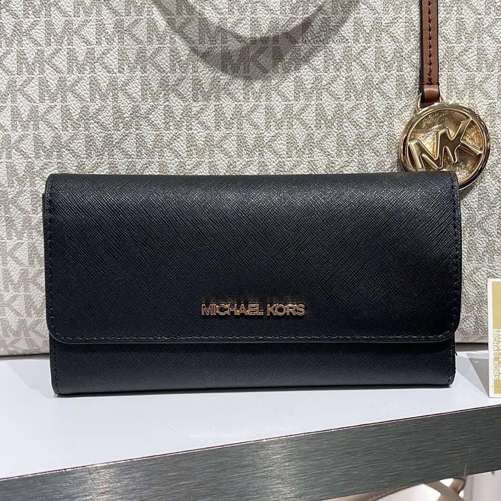 MICHAEL KORS JET SET TRAVEL LARGE TRIFOLD WALLET BLACK COLOR